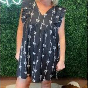 Very J Black and White Bow Print Mini Dress